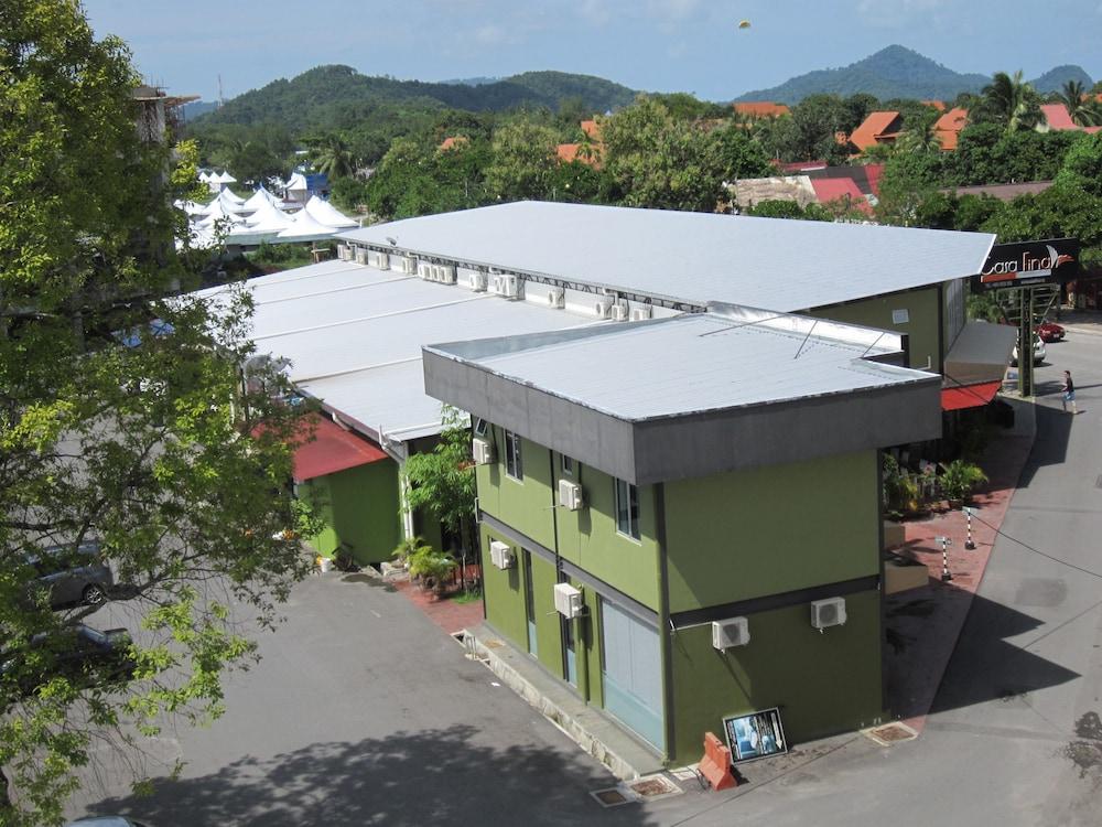 Casa Fina Fine Homes Pantai Cenang  Exterior photo
